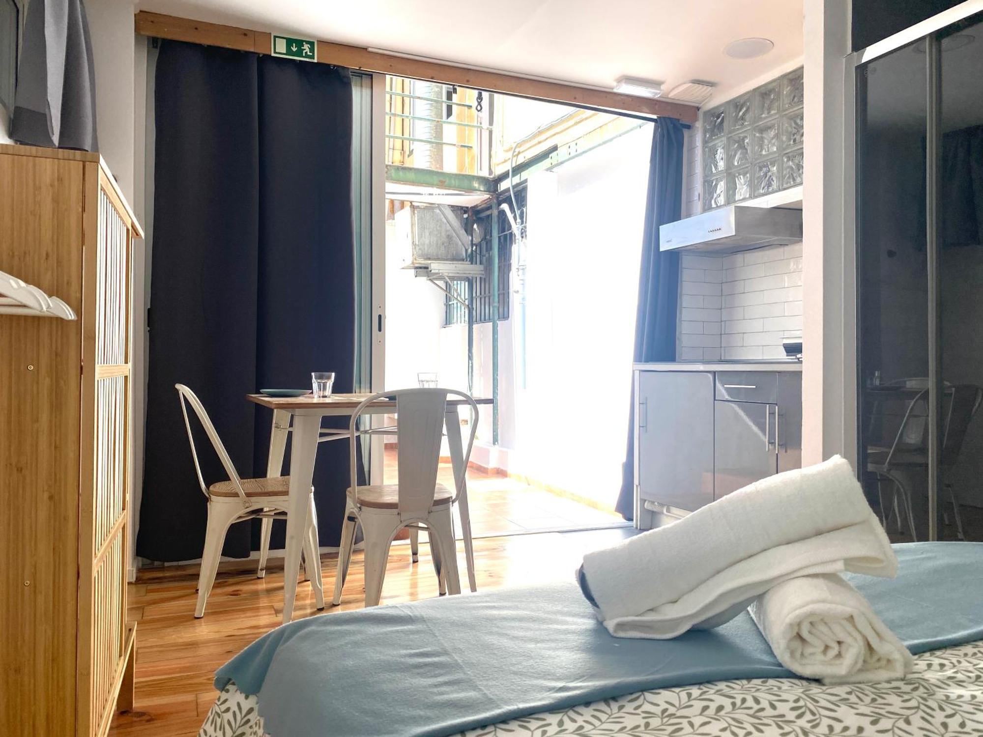 Terrace House Hostel Lissabon Buitenkant foto